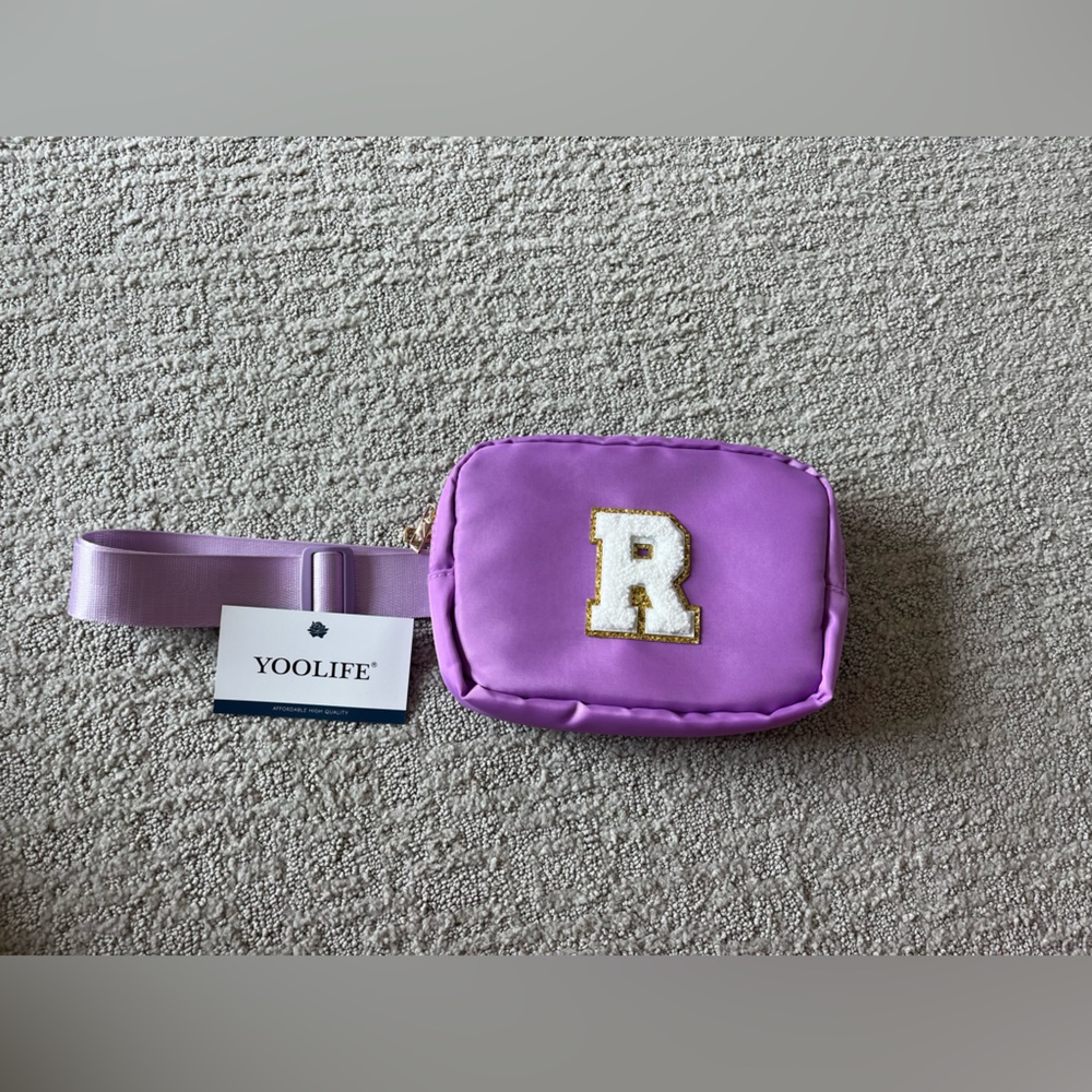 Monogrammed “R” belt bag - new with tags